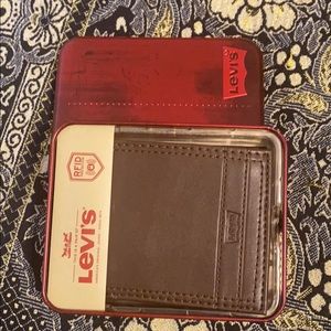 Levi’s wallet brown Men’s